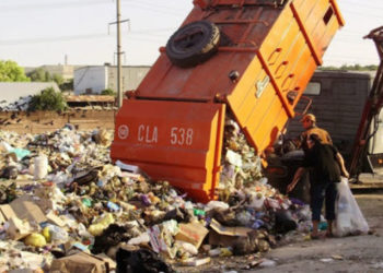 Fântâni poluate și miros insuportabil: Locuitorii satului Ruseni și a orașului Anenii Noi cer repetat Primăriei Chișinău să închidă groapa de gunoi de la Țânțăreni | VIDEO