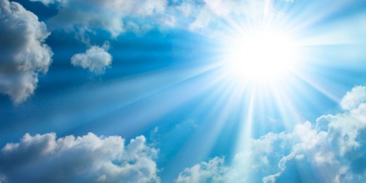 Vreme sufocantă cu temperaturi de până la +36ºC: Două avertizări meteorologice, în vigoare