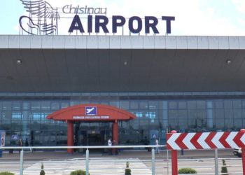 La intrarea în Aeroportul Chișinău au apărut dispozitivele care vor asigura securitatea