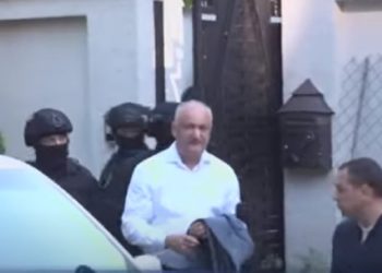 Igor Dodon rămâne în arest la domiciliu  și îi este interzis să comunice cu altcineva decât familia și mama sa | VIDEO