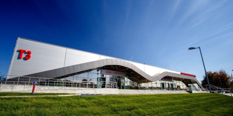 Un bărbat a murit în Aeroportul din Iaşi, în timp ce aştepta să facă formalităţile de îmbarcare