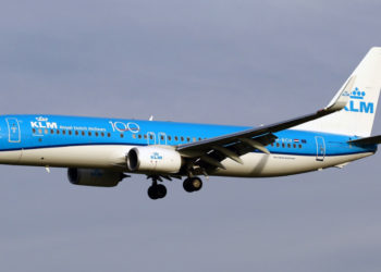 Lufthansa и KLM отменяют рейсы и ограничивают продажу дешевых билетов