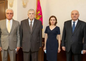 Maia Sandu s-a întâlnit la Președinție cu trei foști președinți ai Republicii Moldova. De ce au lipsit Igor Dodon și Vladimir Voronin | VIDEO