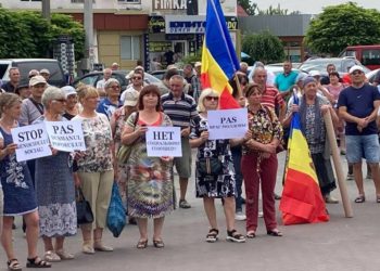 La Comrat s-a protestat față creșterea prețurilor: manifestanții s-au adresat Federației Ruse | VIDEO