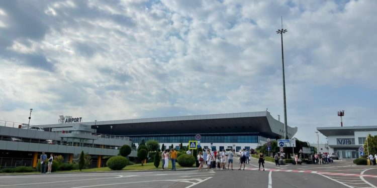 Poliția de Frontieră confirmă noua alertă cu bombă la Aeroport. Este a 3-a alertă în 48 de ore