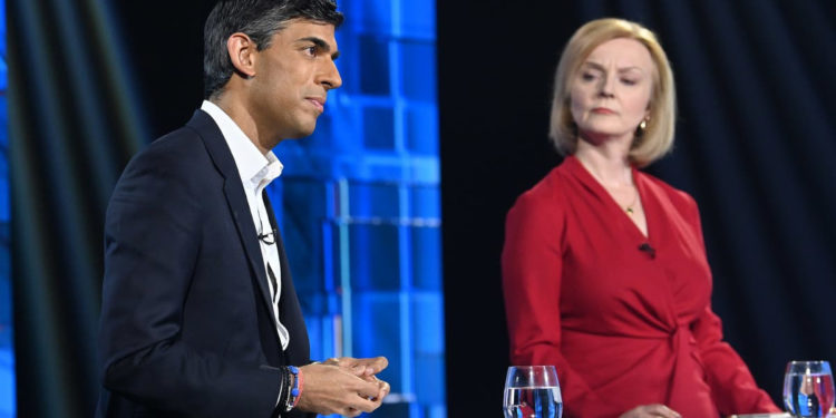 Viitorul premier al Marii Britanii va fi decis dintre Rishi Sunak și Liz Truss