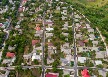 Echipa Partidului „ȘOR” continuă să repare drumurile secundare din municipiul Orhei. Încă două străzi au fost renovate complet | VIDEO