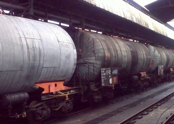 „Câștigătorii vor fi selectați în baza criteriilor tehnice, economice și financiare”. „Termoelectrica” oferă detalii privind achiziția a 20.000 de tone de păcură | VIDEO