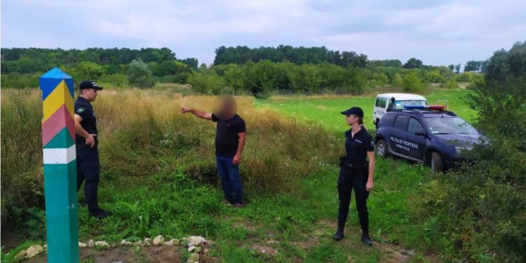 Cetățean al Turciei a fost reținut în timp ce încerca ilegal să ajungă în Ucraina