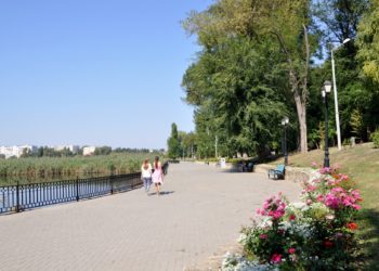 На озере Валя Морилор за выходные спасли трех человек, которые могли утонуть