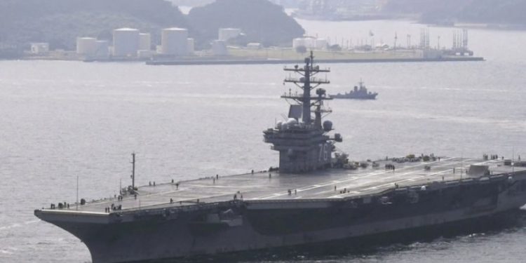 Китай вывел в море авианосцы перед предполагаемым визитом спикера Палаты представителей США на Тайвань