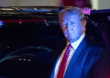 У Трампа обнаружили более 300 секретных документов, которые он должен был вернуть