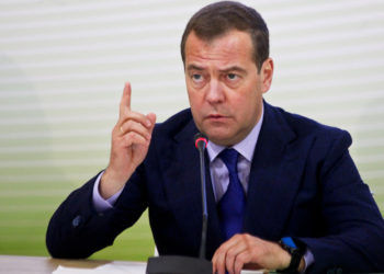 Медведев предположил, что взлом его страницы преследовал попытку поссорить Россию с СНГ