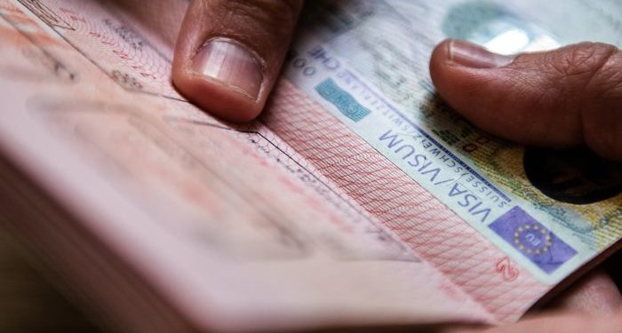 Эстония перестала впускать граждан РФ и выдавать им визы