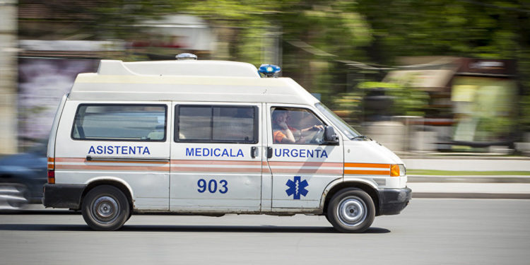 Un bărbat băut și-a găsit moartea într-o piscină pentru copii, la Tohatin