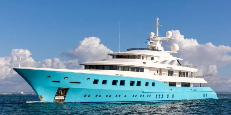 В Европе прошел первый аукцион по продаже конфискованной яхты российского миллиардера