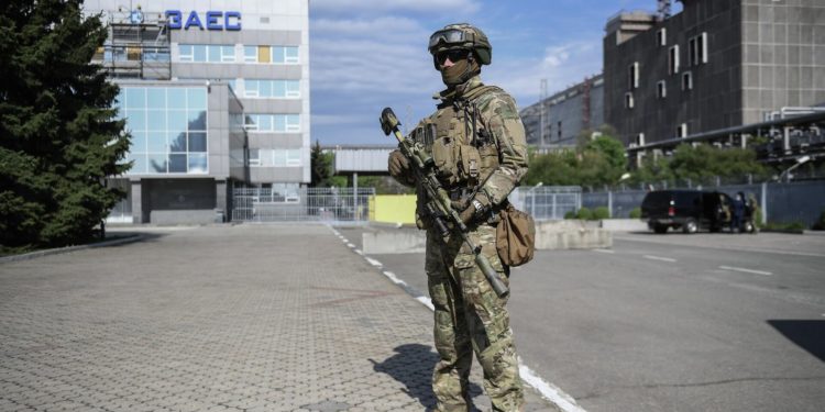 В ООН не смогли сказать, кто обстреливает Запорожскую АЭС