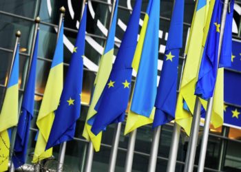 Евросоюз проверит выполнение Украиной условий для сохранения кандидатства