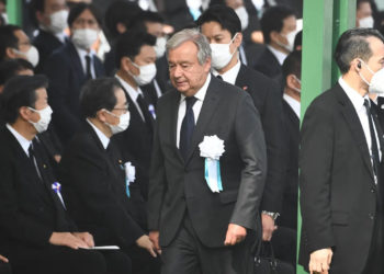 Aflat la Hiroshima, seful ONU face apel la liderii lumii să retragă armele nucleare: Omenirea se joacă cu un pistol încărcat