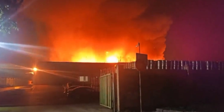 В ДНР заявили об утечке аммиака из-за обстрела Донецкого пивзавода