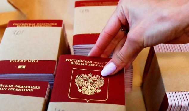 В российских консульствах за рубежом «по техническим причинам» приостановили прием документов на биометрические загранпаспорта