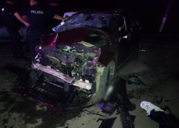 La Drochia, un șofer băut s-a izbit în mai multe mașini parcate, accidentând nouă pietoni
