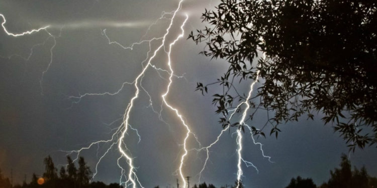 Синоптики прогнозируют осадки в северных и центральных районах страны