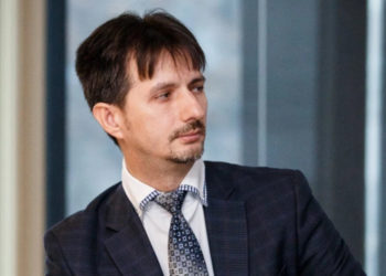 Ministrul Economiei: Tariful la gaz al agenților economici nu va fi compensat, dar se va reflecta în preț | VIDEO