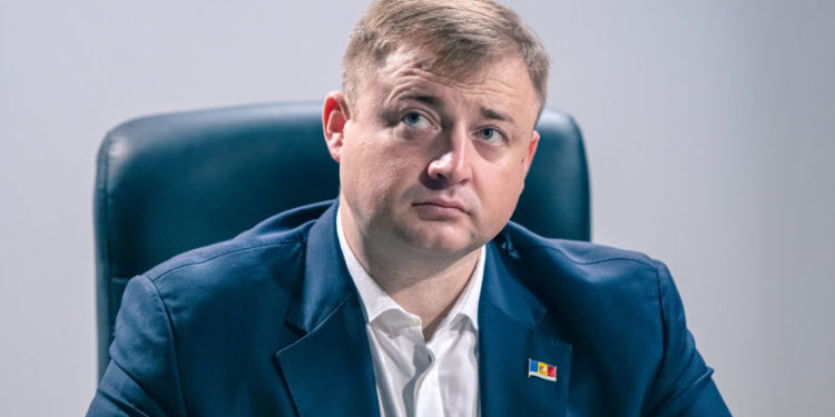 Cavcaliuc: Guvernarea se teme de proteste, are o frică până în măduva oaselor de propriul popor. A trimis Fulger în Găgăuzia. I’ll be back!