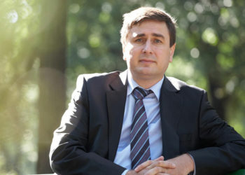 Экономический эксперт дает неутешительные прогнозы: нас ждет цепное подорожание энергоресурсов, а зимой 80 % населения не смогут оплатить за них счета | VIDEO