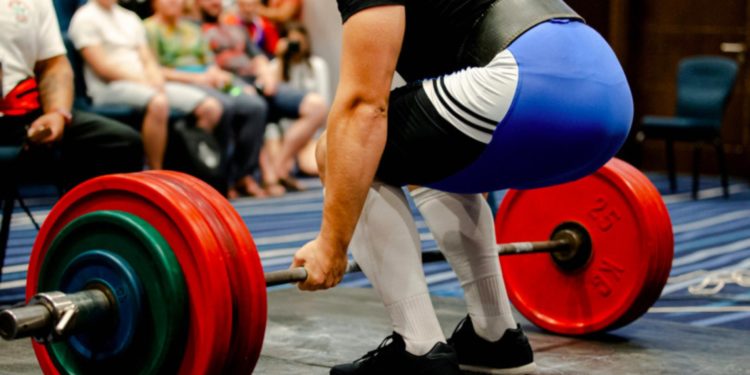 Argint și bronz pentru doi halterofili moldoveni la campionatele europene