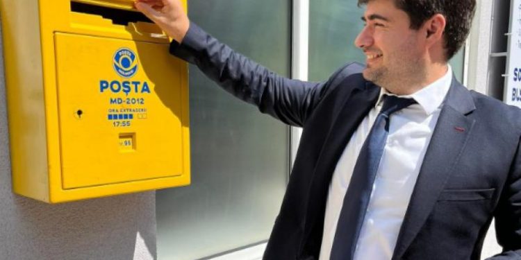 Angajați ai Poștei Moldovei, cu scrisoare către Guvern, APP și PA: „Marea reformă propusă de Cojuhari va lăsa pe drumuri câteva sute de angajați. Opriți această mizerie”