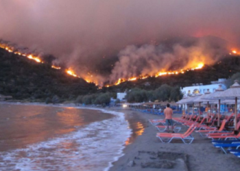 ”Аcolo era iadul,” spun concetățenii noștri aflați pe insula Tassos, unde a izbucnit un incendiu violent. MAEIE precizează, că nu există moldoveni care ar fi avut de suferit | VIDEO