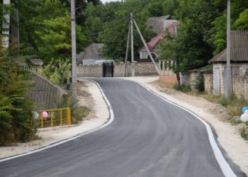 Команда Илана Шора продолжает модернизировать села Оргеевского района. Ещё в одном населённом пункте отремонтирована дорога | VIDEO