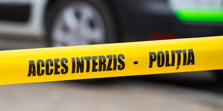 O femeie a murit, după ce s-a aruncat în gol de la etajul șase al unei clădiri din Chișinău