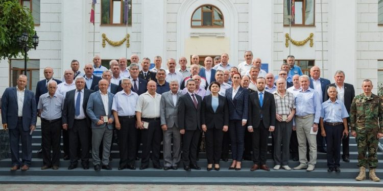 Veteranii războiului de pe Nistru, decorați cu medalia „30 ani de la acțiunile de luptă pentru apărarea integrității și independenței R. Moldova”