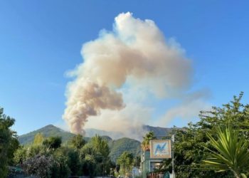 Incendiu pe insula Thassos din Grecia: Anunțul MAEIE privind moldovenii aflați pe insulă