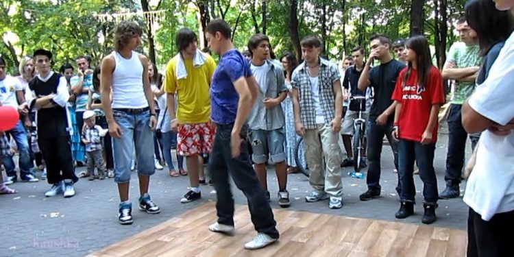 В Молдове за год число молодых людей, заразившихся ВИЧ, увеличилось почти на 20%