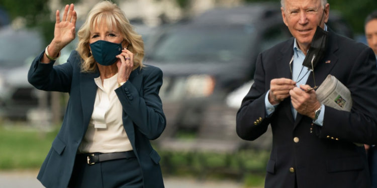 Jill Biden are din nou Covid