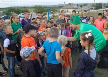 Un nou teren de joacă, construit la inițiativa lui Ilan Șor, în comuna Cealîc, raionul Taraclia