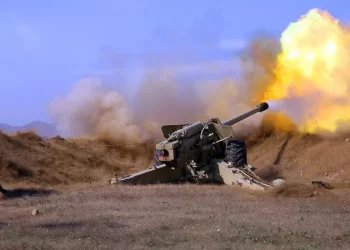 Армения обратилась к России за помощью из-за боев на границе с Азербайджаном