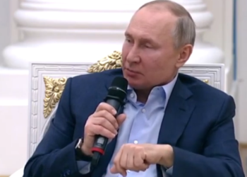 Путин объявил о частичной мобилизации и поддержке референдумов на контролируемых Россией территориях. Реакция западных политиков | VIDEO