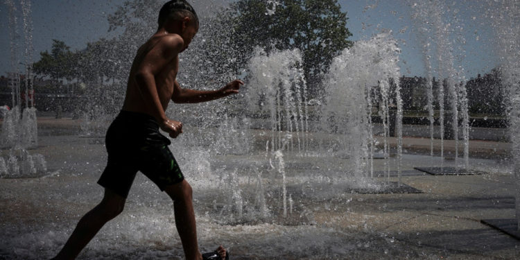 Минувшее лето признали самым жарким в истории Европы