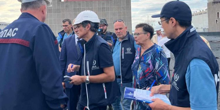 Глава МАГАТЭ объявил о начале консультаций по защитной зоне вокруг ЗАЭС