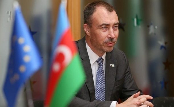 ЕС срочно отправил в Армению и Азербайджан спецпредставителя