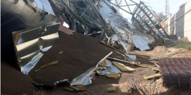 В Джурджулештском порту обрушились два элеватора