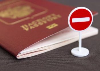 Страны Балтии и Польша закрывают въезд россиянам с туристическими визами
