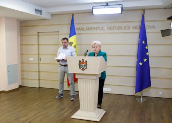 Партия «ШОР»: Полиция, по указанию нынешней власти, запугивает протестующих и мешает им реализовать своё конституционное право | VIDEO