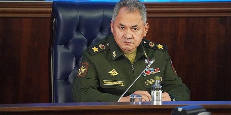 Шойгу: в армию призовут 300 тысяч резервистов