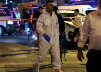 В Израиле 8 человек пострадали в результате нападения палестинца с ножом